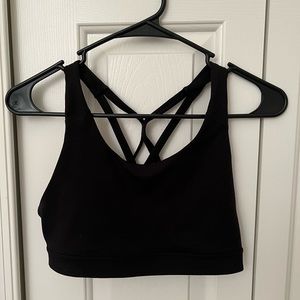 Old Navy Women’s Sports Bra